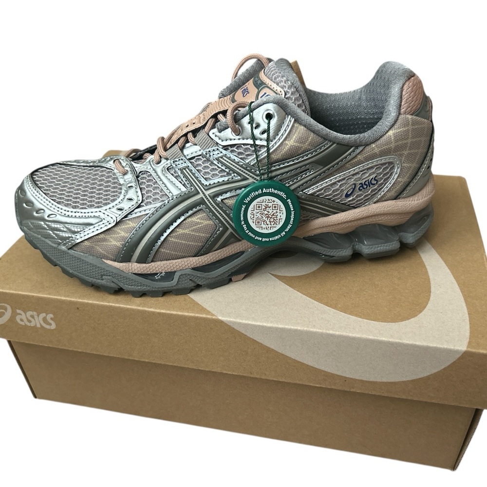 NIB ASICS GEL-NIMBUS® 10.1 Moonrock/Truffle Grey 8W/6.5M
